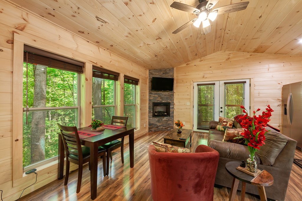 3326 Whaley Road Sevierville, TN 37876 - Photo 10 of 19
