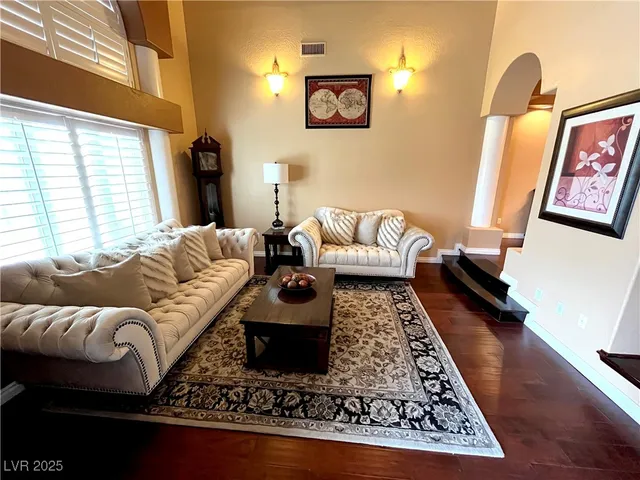 $1,500,000 | 8690 West Ford Avenue, Las Vegas, NV 89148