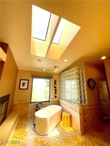 $1,500,000 | 8690 West Ford Avenue, Las Vegas, NV 89148