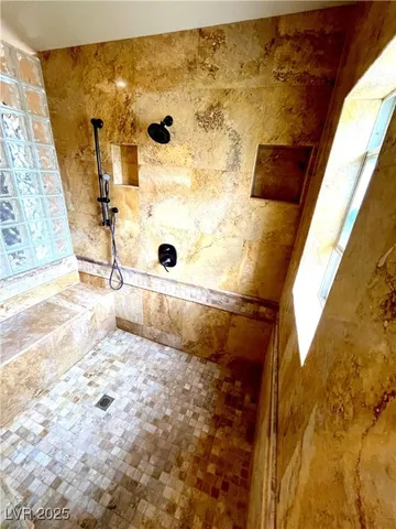 $1,500,000 | 8690 West Ford Avenue, Las Vegas, NV 89148