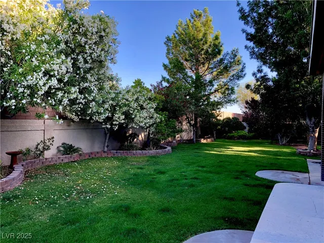 $1,500,000 | 8690 West Ford Avenue, Las Vegas, NV 89148