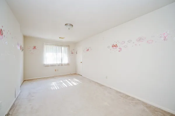 $2,750 | 9731 New Kent Drive, Sugar Land, TX 77498