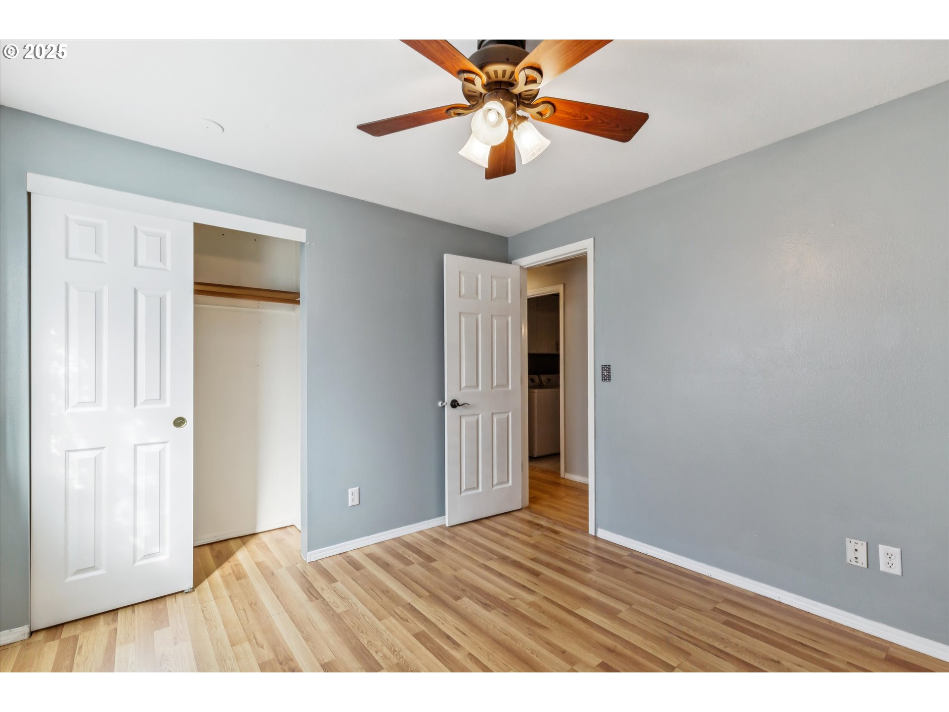 9935 Southwest Kable Street Portland, OR 97224 - Photo 19 of 33 Bedroom
