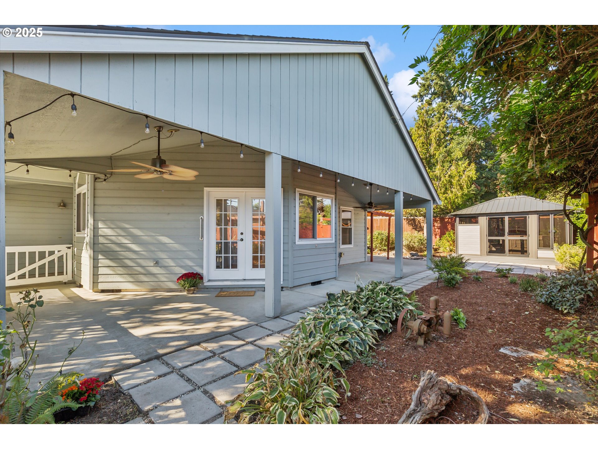 9935 Southwest Kable Street Portland, OR 97224 - Photo 27 of 33 Covered Porch