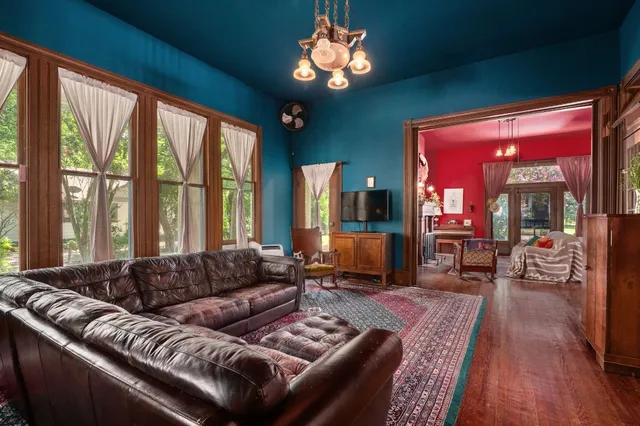 $450,000 | 124 North Hamilton Street, Gonzales, TX 78629