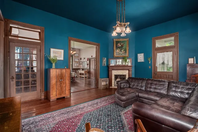 $450,000 | 124 North Hamilton Street, Gonzales, TX 78629