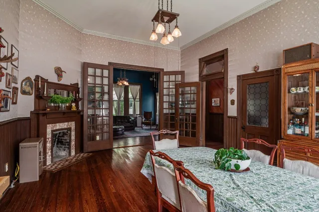 $450,000 | 124 North Hamilton Street, Gonzales, TX 78629