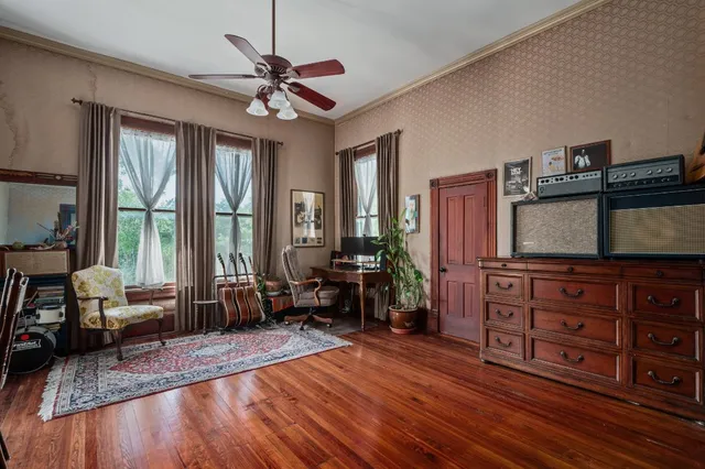 $450,000 | 124 North Hamilton Street, Gonzales, TX 78629