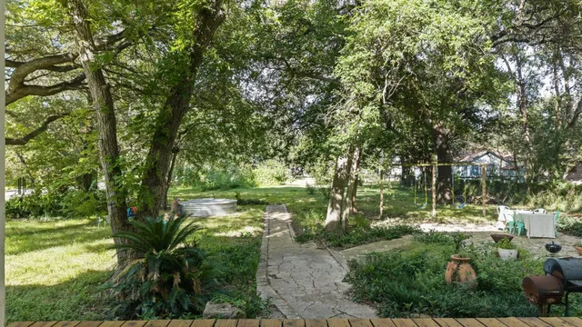 $450,000 | 124 North Hamilton Street, Gonzales, TX 78629