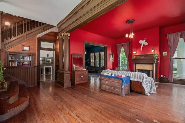 $450,000 | 124 North Hamilton Street, Gonzales, TX 78629