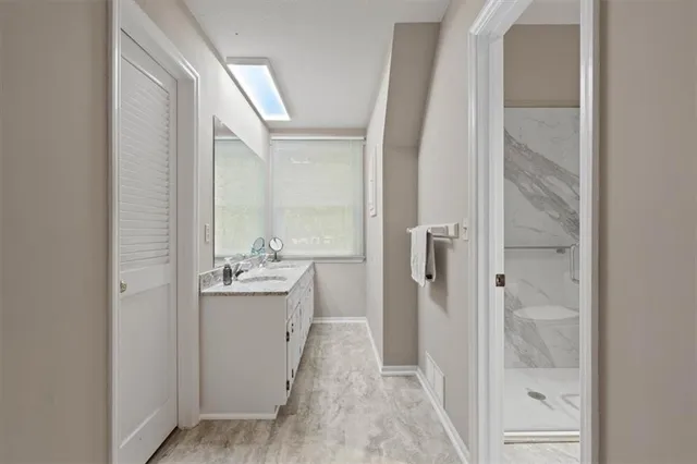 $749,000 | 7447 Black Oak Circle, Stilwell, KS 66085