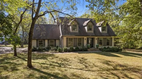 $749,000 | 7447 Black Oak Circle, Stilwell, KS 66085