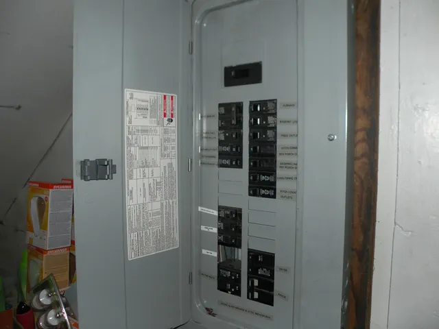 $219,000 | 301 West Amelia Street, Cassville, WI 53806