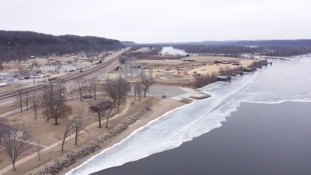 $219,000 | 301 West Amelia Street, Cassville, WI 53806