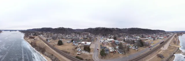 $219,000 | 301 West Amelia Street, Cassville, WI 53806