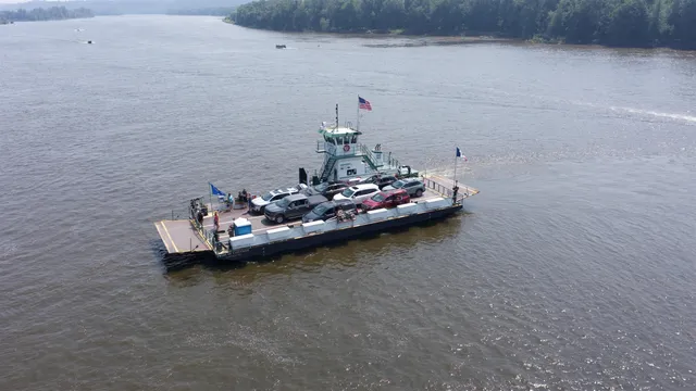 $219,000 | 301 West Amelia Street, Cassville, WI 53806