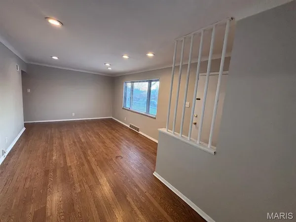 $1,695 | 1158 Brightling Drive, St. Louis, MO 63132