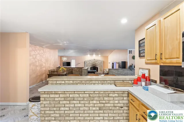 $325,000 | 6236 Forest Lane, East Stroudsburg, PA 18302