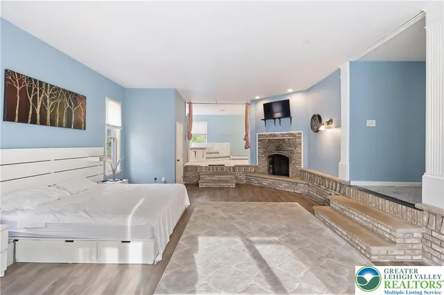 $325,000 | 6236 Forest Lane, East Stroudsburg, PA 18302