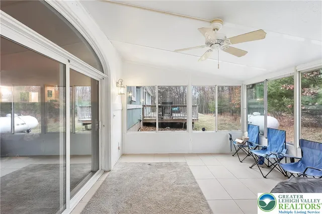 $325,000 | 6236 Forest Lane, East Stroudsburg, PA 18302