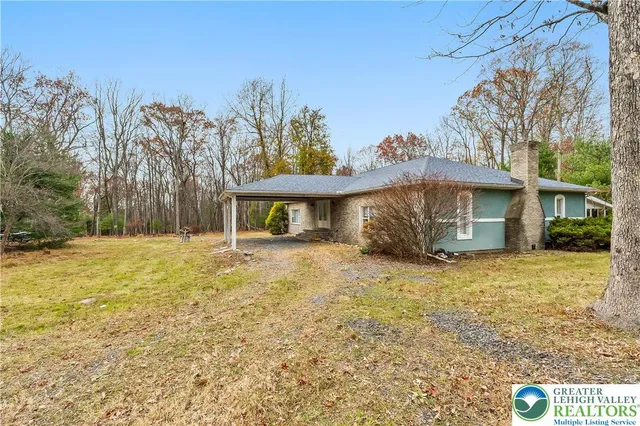 $325,000 | 6236 Forest Lane, East Stroudsburg, PA 18302