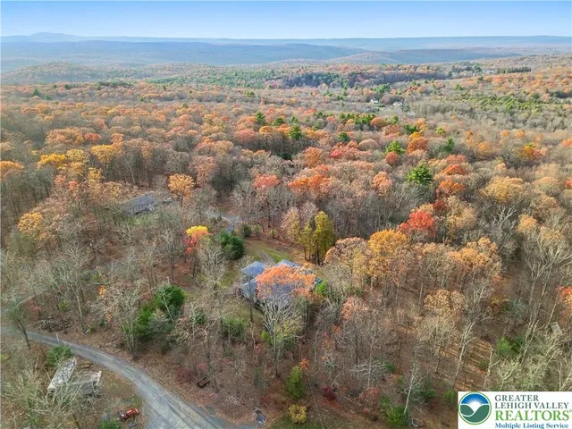 $325,000 | 6236 Forest Lane, East Stroudsburg, PA 18302