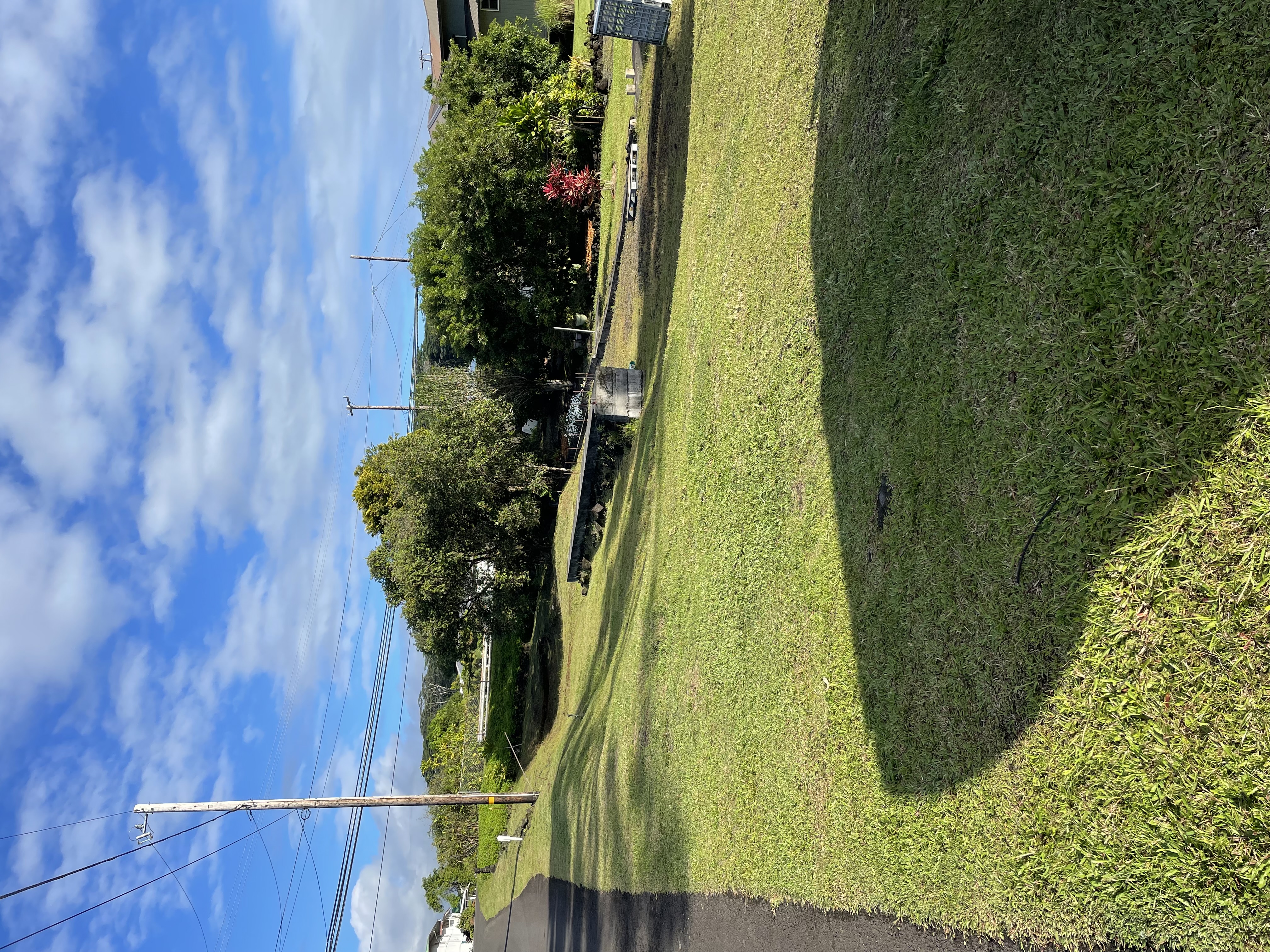 435 Lot 45 Kaumana Drive Hilo, HI 96720 - Photo 5 of 7 a view of a large building with a big yard