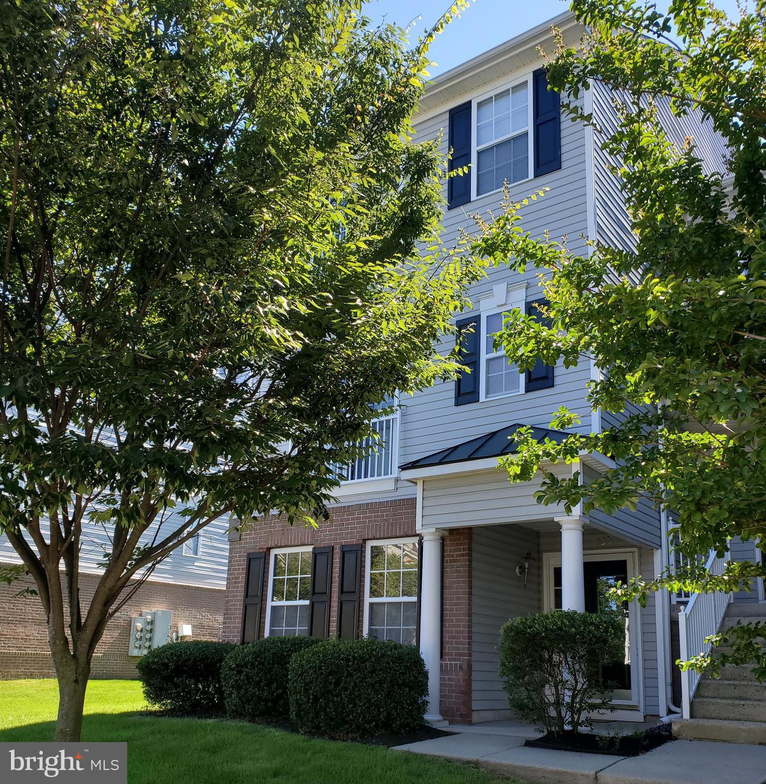 323 Harbour Boulevard Riverton, NJ 08077 - Photo 2 of 31