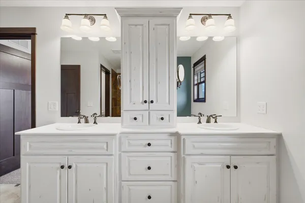 $549,900 | 12822 Breckenridge Lane, Rogers, MN 55374