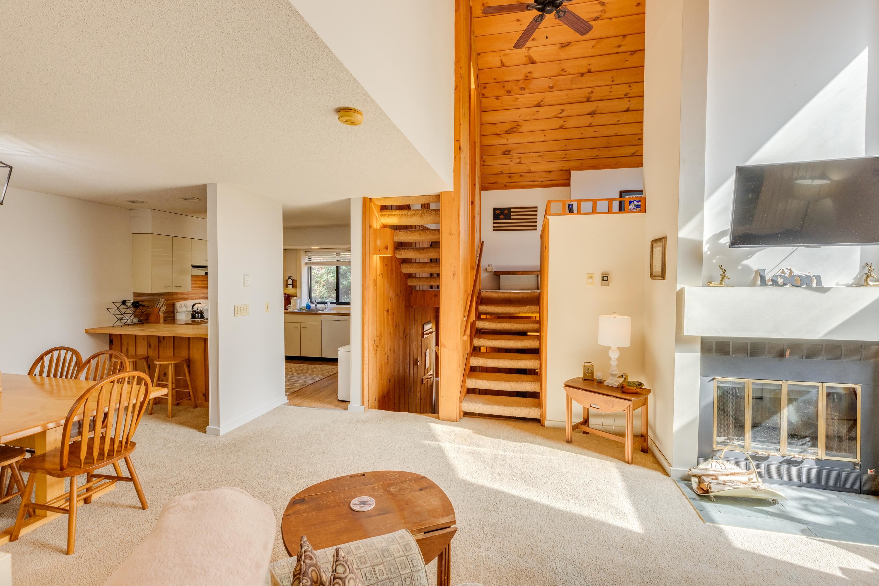 89 Clearbrook Road, Unit 2 Lincoln, NH 03251 - Photo 11 of 50