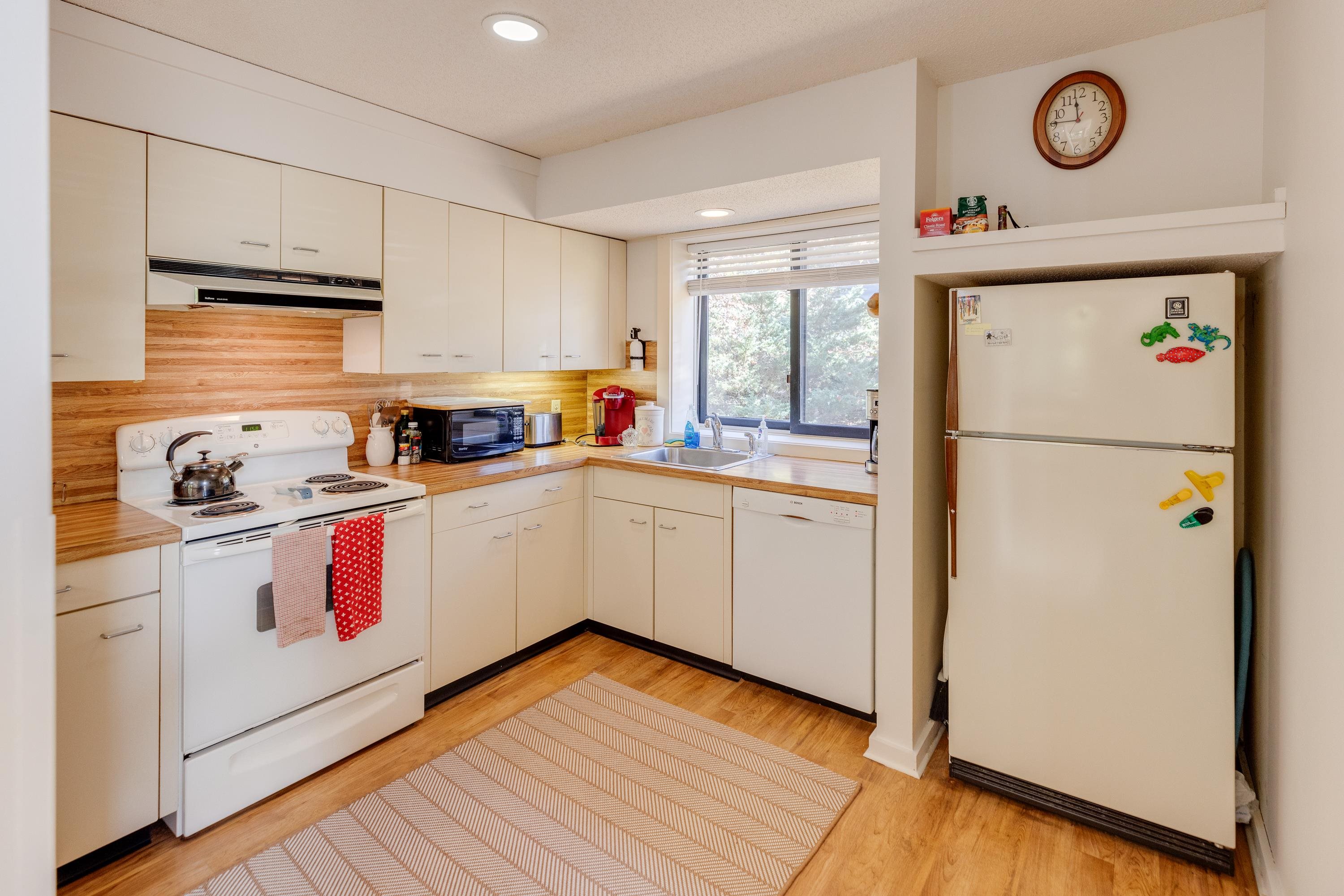 89 Clearbrook Road, Unit 2 Lincoln, NH 03251 - Photo 12 of 50