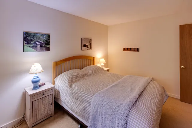 $620,000 | 89 Clearbrook Road, Unit 2, Lincoln, NH 03251