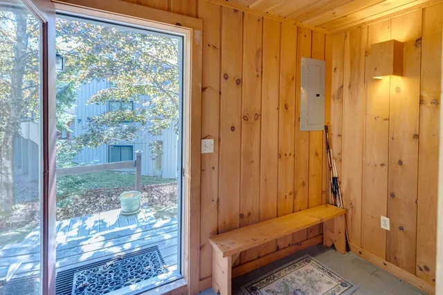 $620,000 | 89 Clearbrook Road, Unit 2, Lincoln, NH 03251