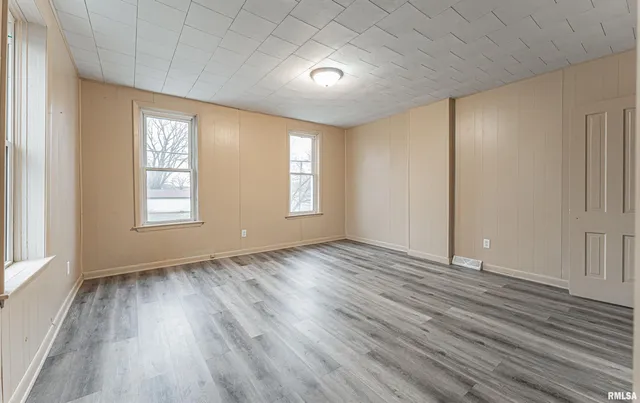 $89,000 | 515 South Maple Street, Unit 517, Lincoln, IL 62656