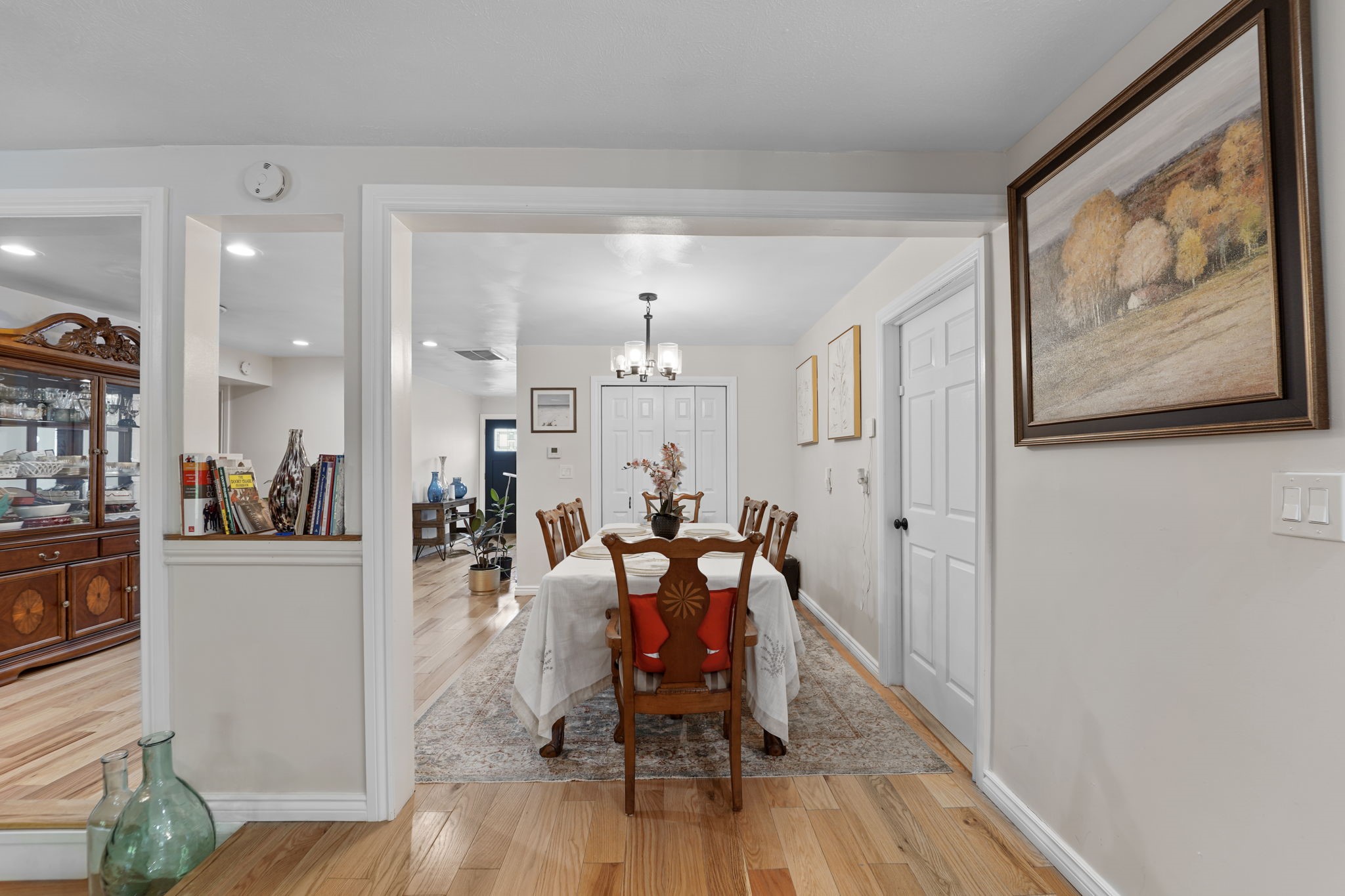 1024 Reynolds Road Johnson City, NY 13790 - Photo 15 of 29