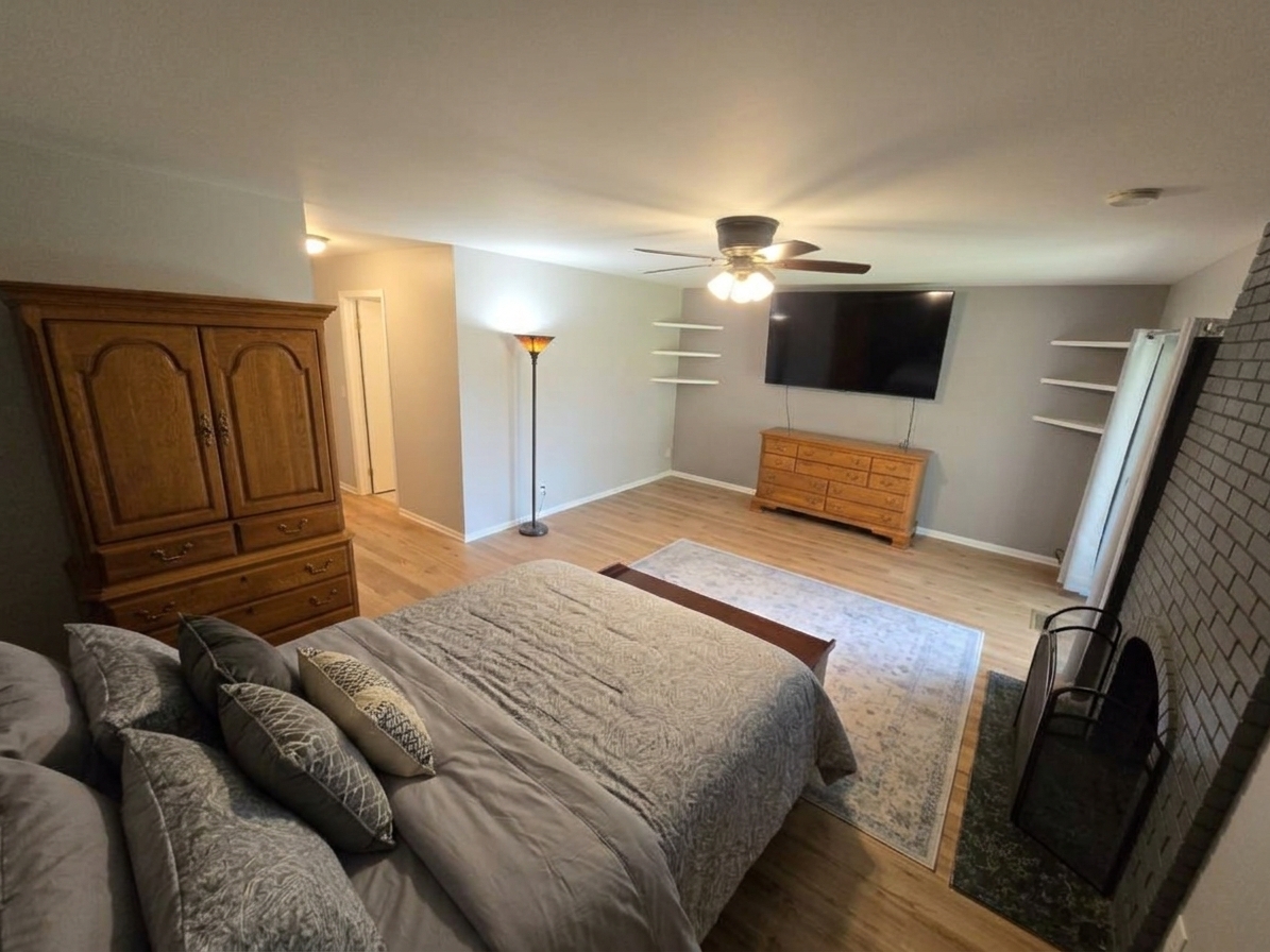 416 South Dee Road Park Ridge, IL 60068 - Photo 12 of 22 Gallery Image 12