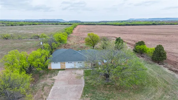$299,000 | 226 County Road 152, Buffalo Gap, TX 79508