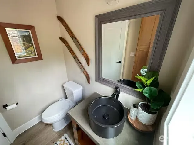 $425,000 | 108 Chief Kiona Road, Silver Creek, WA 98585