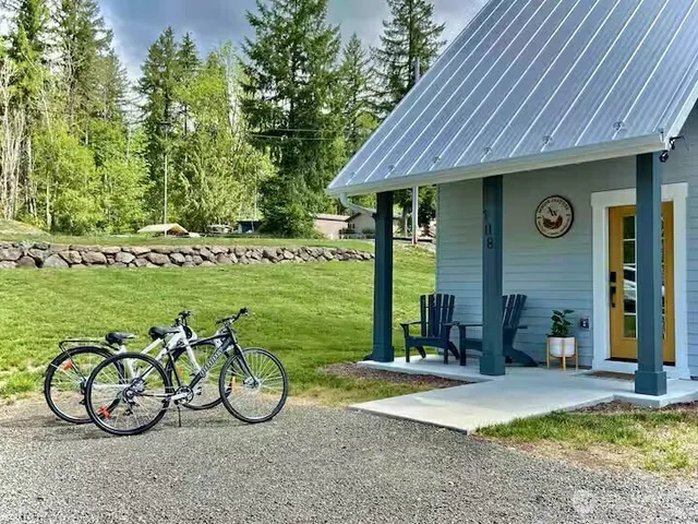 $425,000 | 108 Chief Kiona Road, Silver Creek, WA 98585