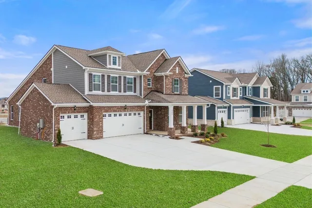 $622,940 | 1242 Tucker Drive, Lebanon, TN 37087