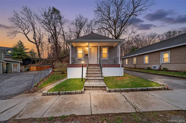 $499,000 | 222 Bleakley Avenue, Buchanan, NY 10511