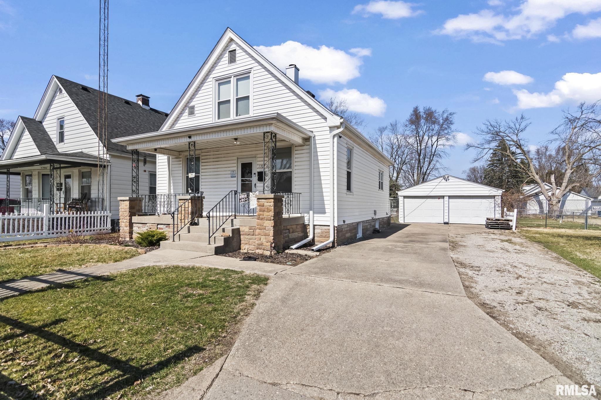 1707 East Keys Avenue Springfield, IL 62702 - Photo 2 of 35