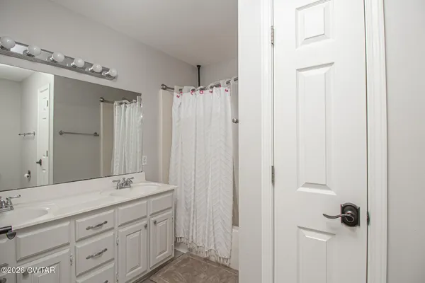 $485,000 | 39 Richland Cove, Jackson, TN 38305