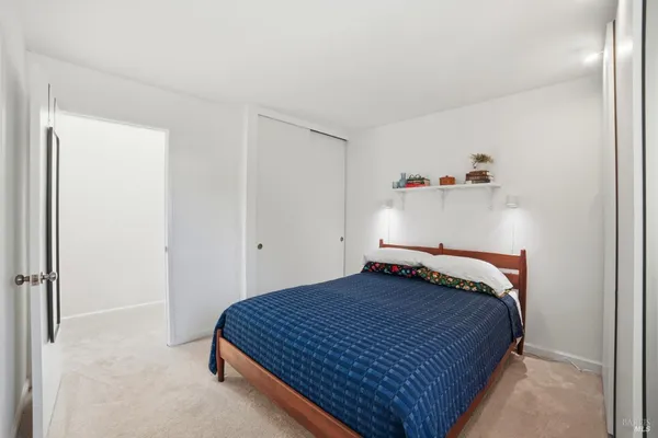$449,000 | 178 Courtyards East, Windsor, CA 95492