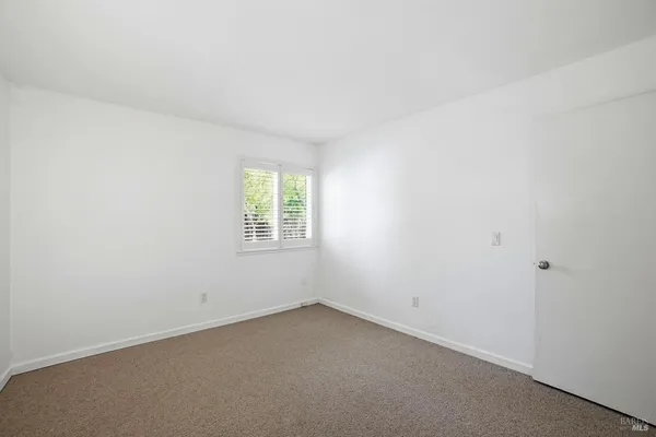 $449,000 | 178 Courtyards East, Windsor, CA 95492