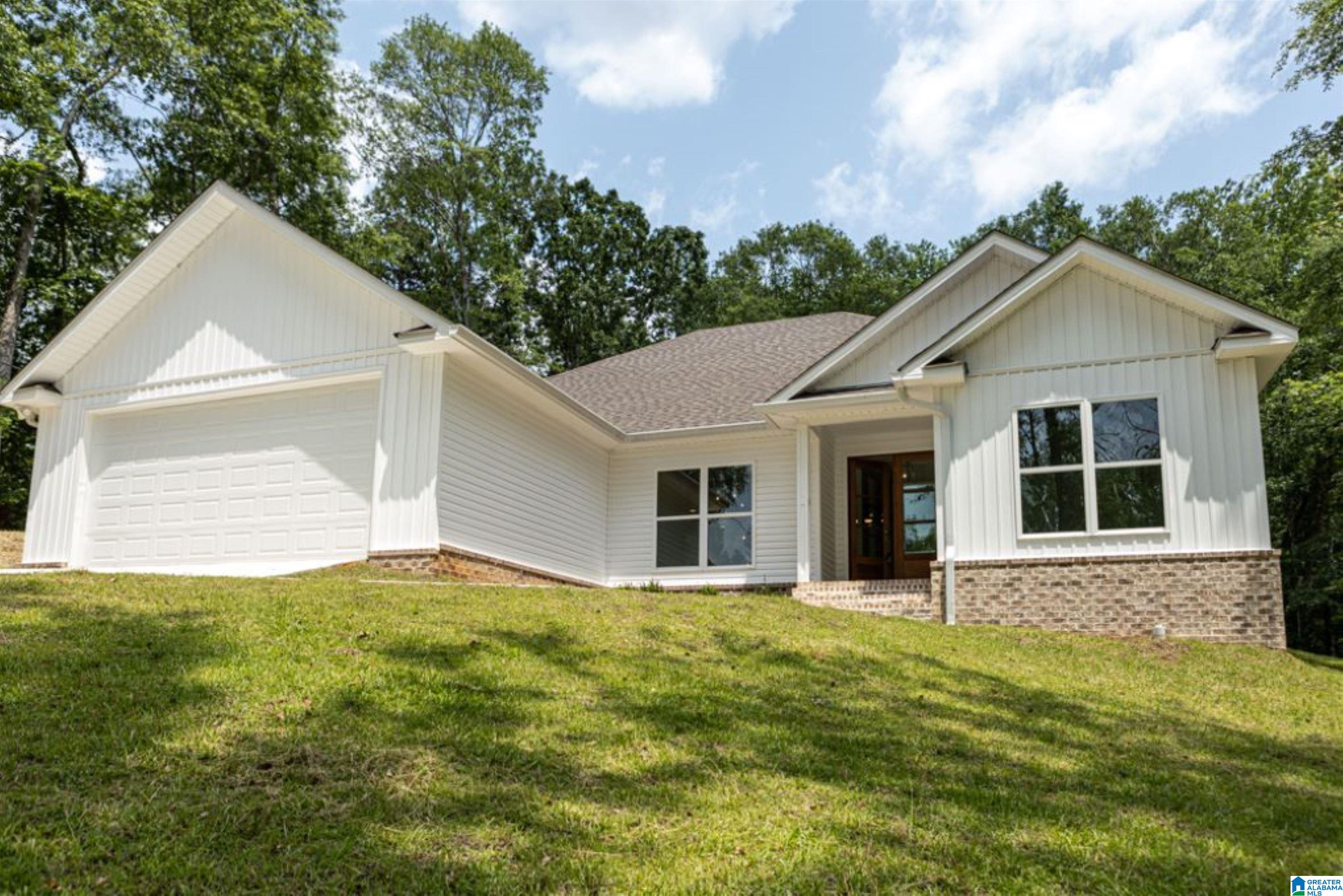803 7th Street Northwest Reform, AL 35481 - Photo 2 of 16