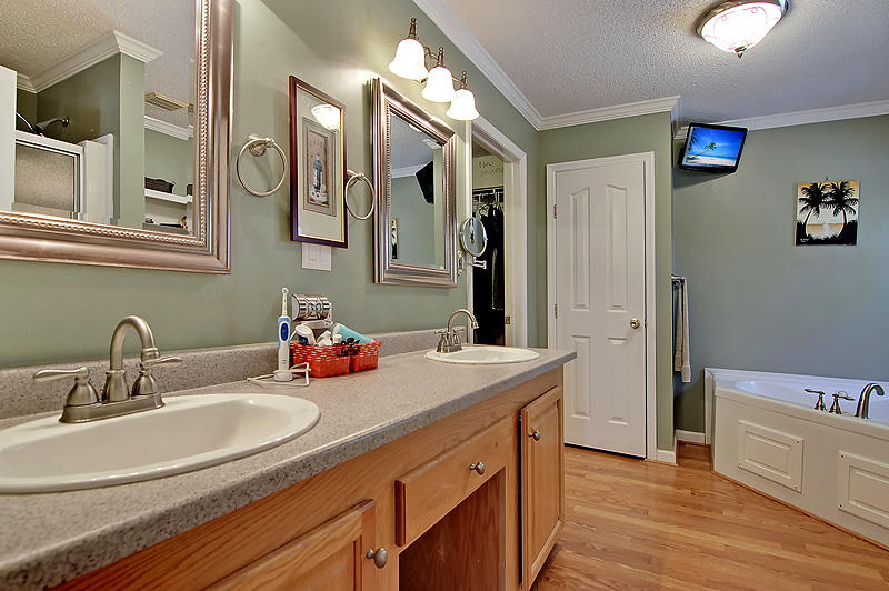 285 Washington Town Road Summerville, SC 29486 - Photo 21 of 38 IMG_2302_IMG_2308-copy