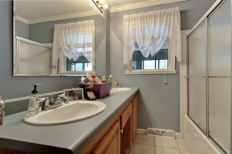 285 Washington Town Road Summerville, SC 29486 - Photo 24 of 38 IMG_2352_IMG_2358-copy