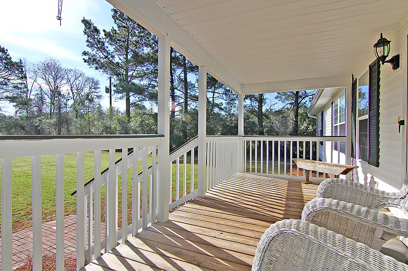 285 Washington Town Road Summerville, SC 29486 - Photo 5 of 38 IMG_2148-copy