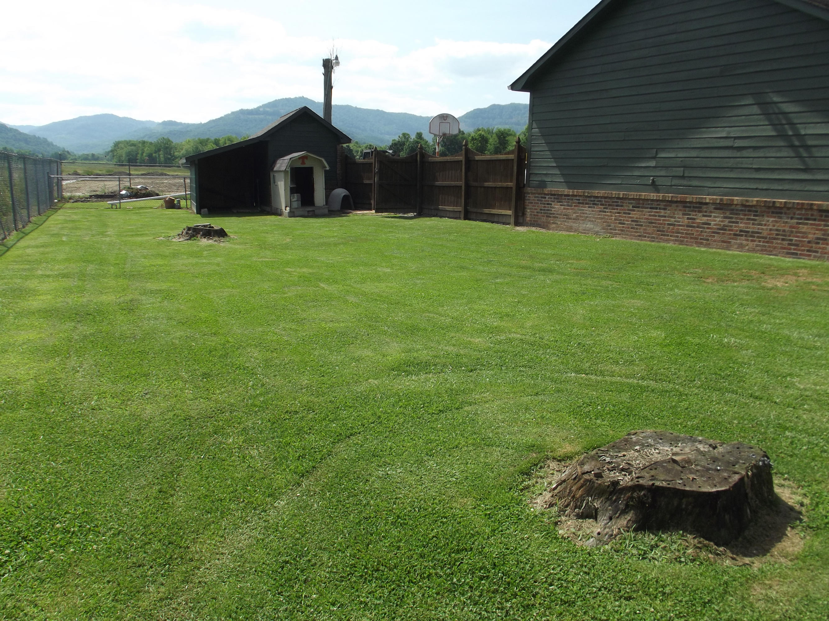 139 Twin Acres Road Middlesboro, KY 40965 - Photo 13 of 24 3466(4)